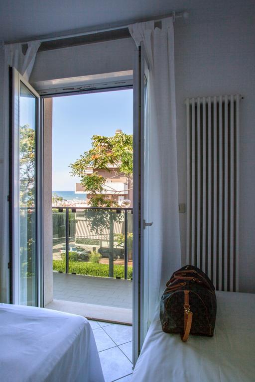 Residence Royal リミニ 部屋 写真